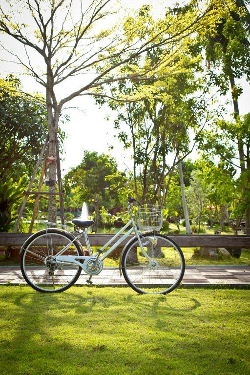 Bueng Bua Thong Resort Ban Huai Yai Eksteriør bilde