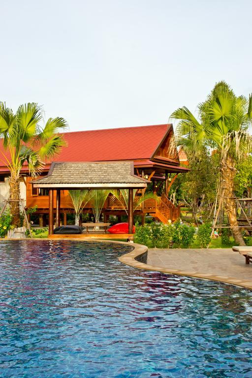 Bueng Bua Thong Resort Ban Huai Yai Eksteriør bilde